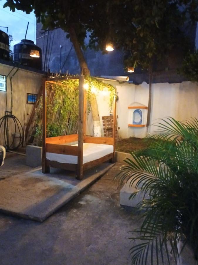 Hotel Casa Juanita ปูแอร์โตเอสกอนดิโด ภายนอก รูปภาพ