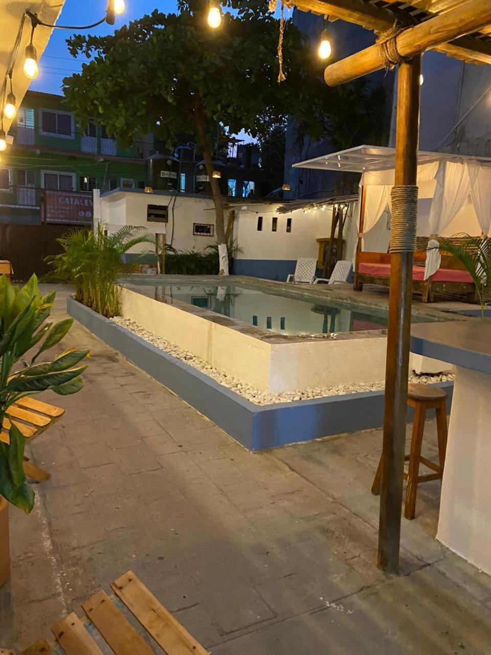 Hotel Casa Juanita ปูแอร์โตเอสกอนดิโด ภายนอก รูปภาพ